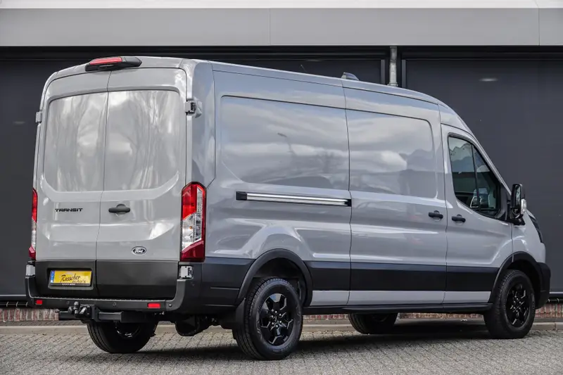 Ford Transit L3H2 | 165Ps A10 Aut. | RWD | 3.500Kg. Anhängergewicht | Raptor Edition | 2x Schiebetür | Grey Matter | Neues Modell 2025 leasen bij DreamLease: foto 2