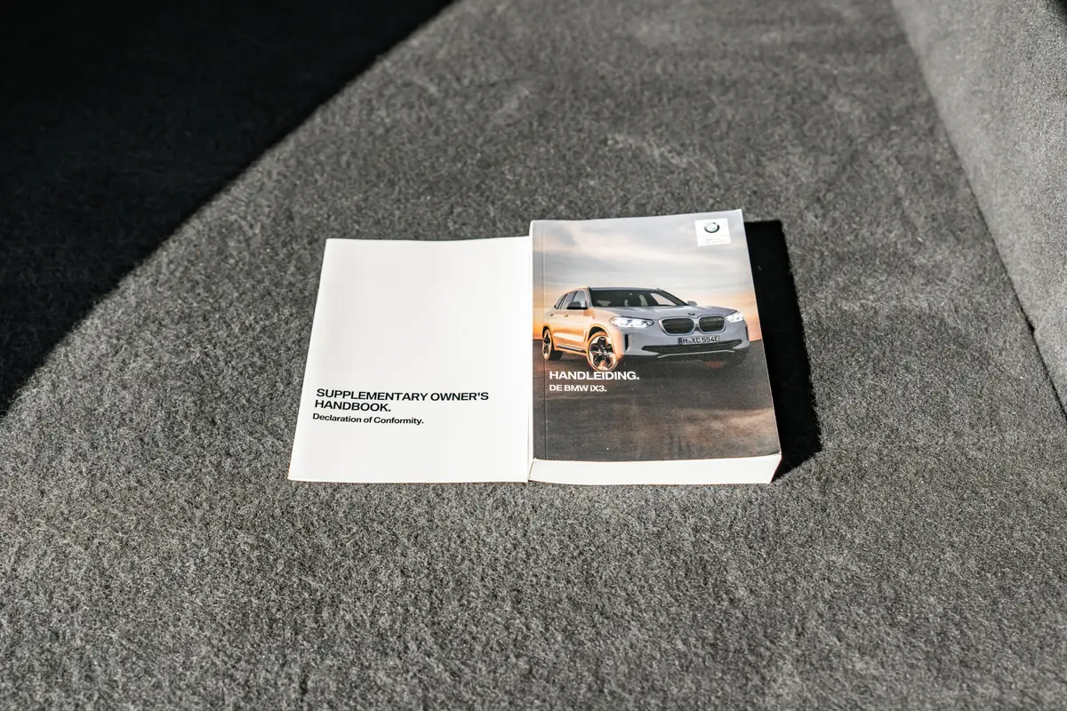 BMW iX3 Executive 80 kWh | Pano dak | Camera | Tabacco leder | ACC | SOH 98%: foto 28