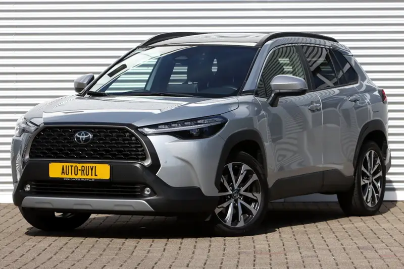 Toyota Corolla Cross Hybrid 140 Style Premium Panoramad. 2025 leasen bij DreamLease: foto 1