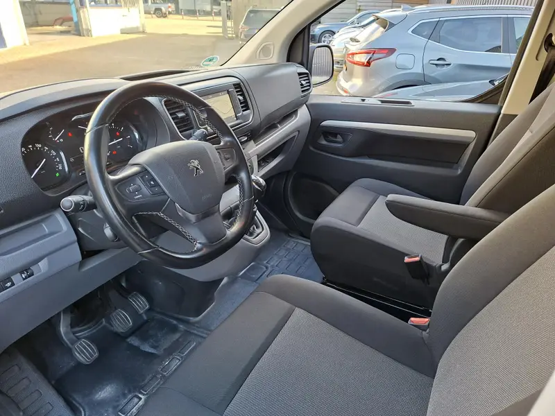 Peugeot Expert 2.0 BlueHDI 150 Long Asphalt DC 2021 leasen bij DreamLease: foto 2