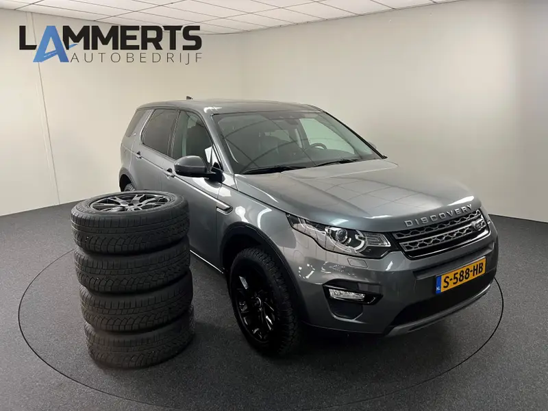 Land Rover Discovery Sport 2.0 TD4 SE 2018 leasen bij DreamLease: foto 1