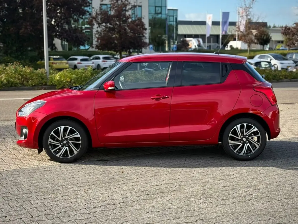 Suzuki Swift 1.2 STYLE SMARTHYB.: foto 2