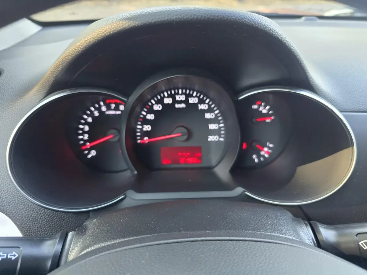 Kia Picanto 1.0 CVVT Summer Edition | 3/6 OF 12 MND GARANTIE: foto 30
