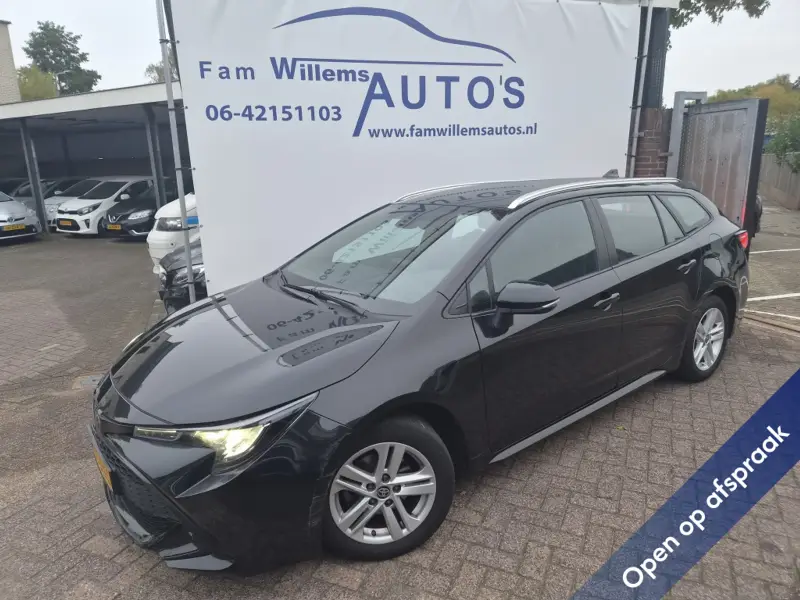 Toyota Corolla Touring Sports 1.2 T Active Nap NL Camera 2023 leasen bij DreamLease: foto 1