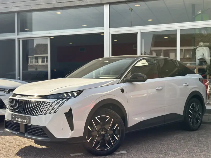 Peugeot 3008 1.2 Hybrid 145 GT Exclusive 2025 leasen bij DreamLease: foto 1