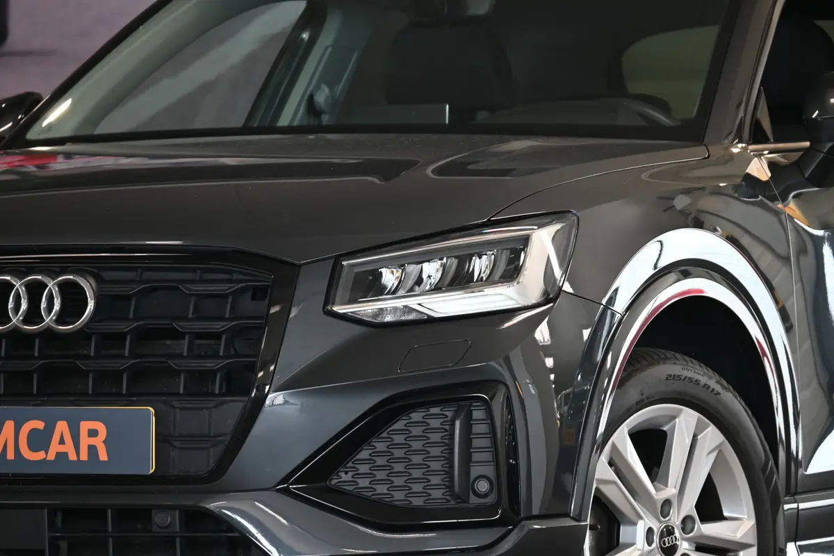 Audi Q2 35 TFSI Business Edition: foto 2