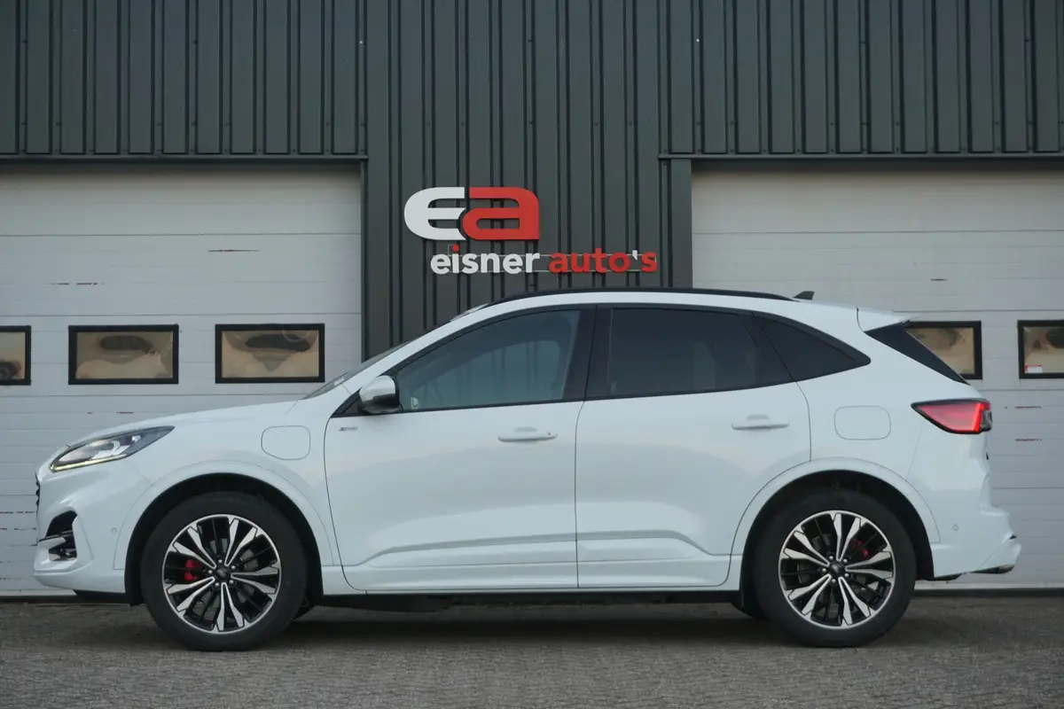 Ford Kuga 2.5 PHEV ST-Line X: foto 2