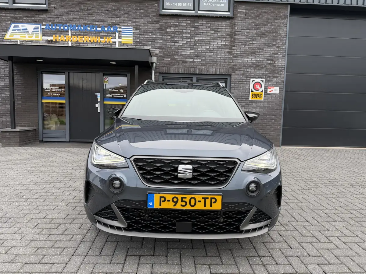 SEAT Arona 1.0 TSI FR Business Intense: foto 2