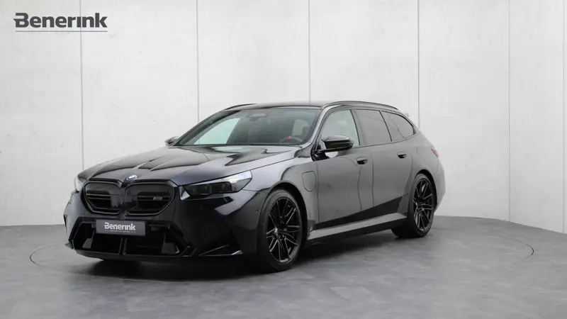 BMW M5 Touring 2025 leasen bij DreamLease: foto 1