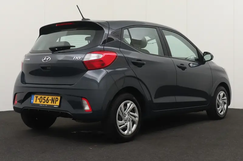 Hyundai i10 1.0 Business 2023 leasen bij DreamLease: foto 2