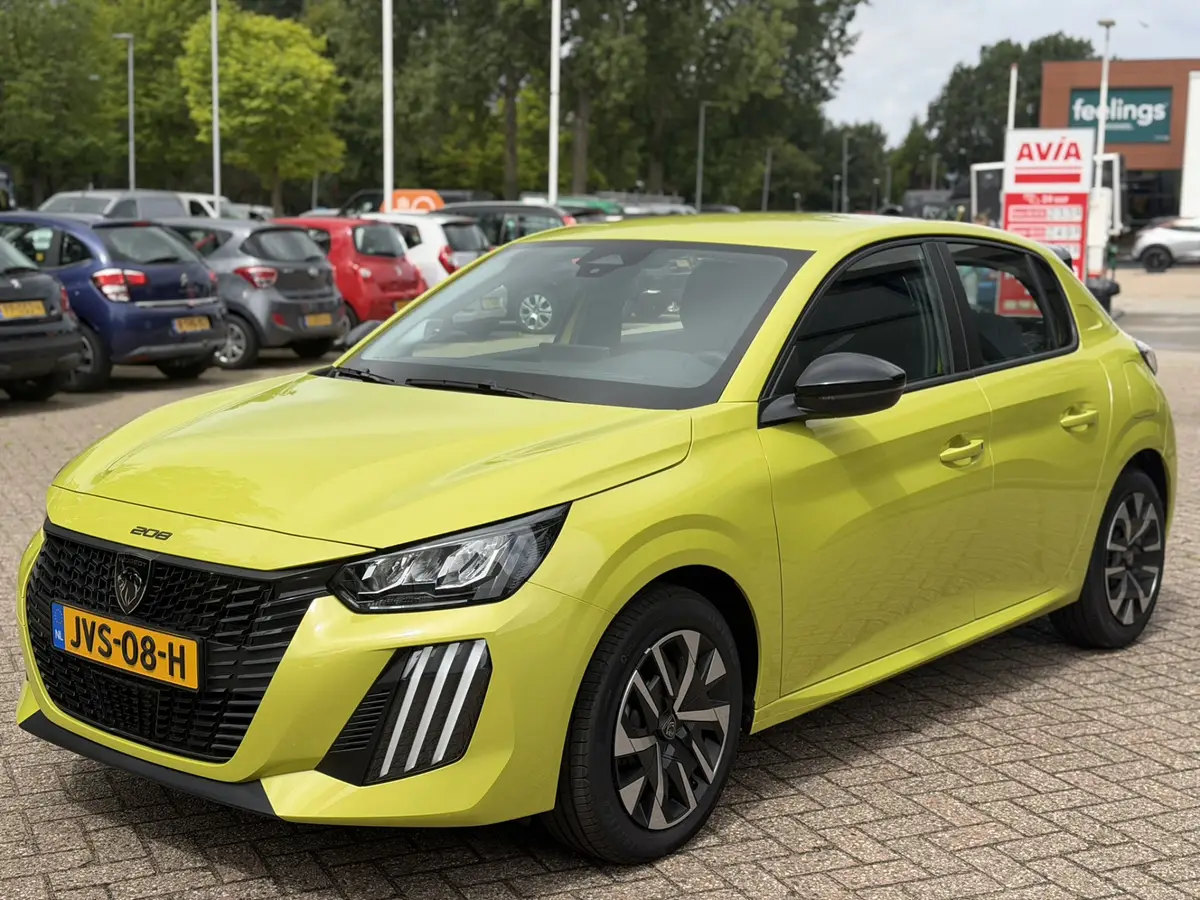 Peugeot 208 1.2 Hybrid 110 e-DCS6 Style Automaat|Navigatie|2026: foto 2