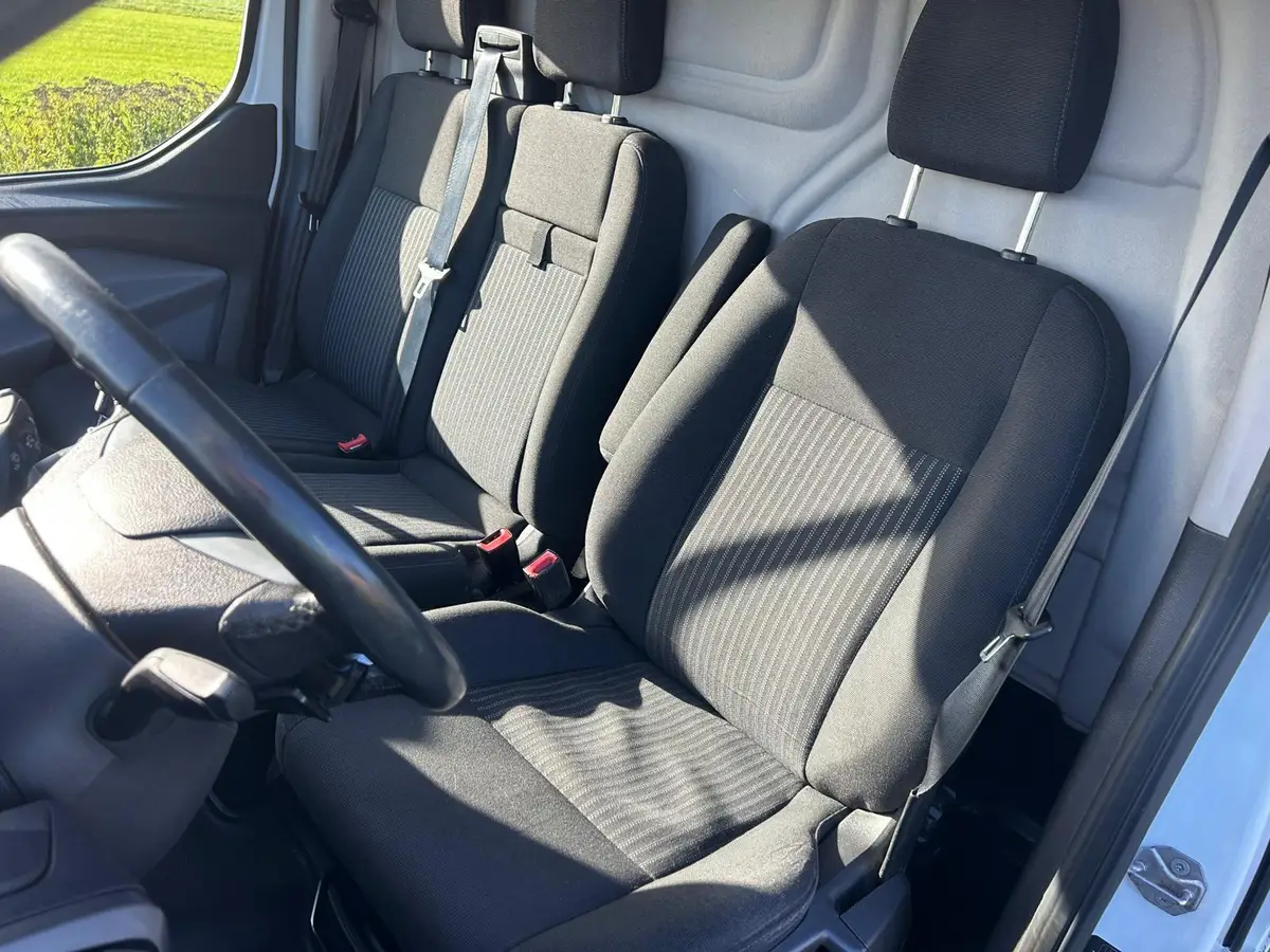 Ford Transit Custom 290 2.2 TDCI L1H2 Trend | Trekhaak | 3 Zitplaatsen | Airco | Cruise: foto 2