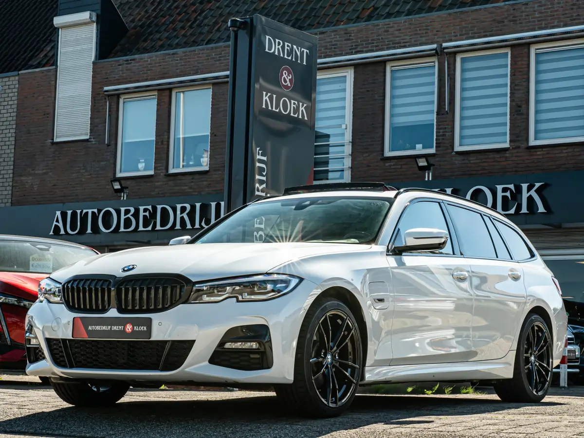 BMW 3 Serie Touring 320e xDrive M-Sport: foto 1