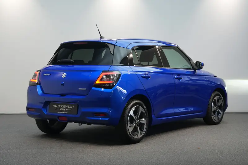 Suzuki Swift 1.2 Style Smart Hybrid 2025 leasen bij DreamLease: foto 2
