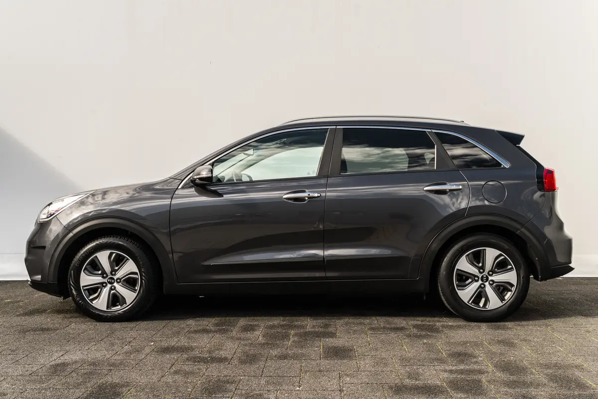 Kia Niro 1.6 GDi Hybrid BusinessLine I Zwart Leder I Trekhaak I: foto 2