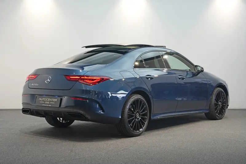 Mercedes-Benz CLA 250 e Coupé AMG 2020 leasen bij DreamLease: foto 2