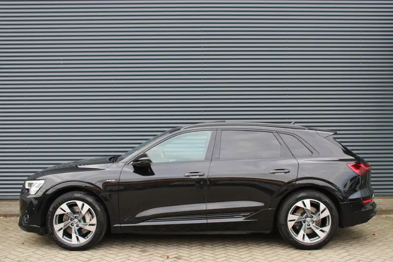Audi e-tron e-tron 50 quattro 71 kWh S-Line Panoramadak Adaptive-Cruise NAP 2019 leasen bij DreamLease: foto 2