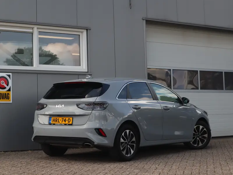 Kia Ceed 1.0 T-GDi MHEV Design Edition 2025 leasen bij DreamLease: foto 2