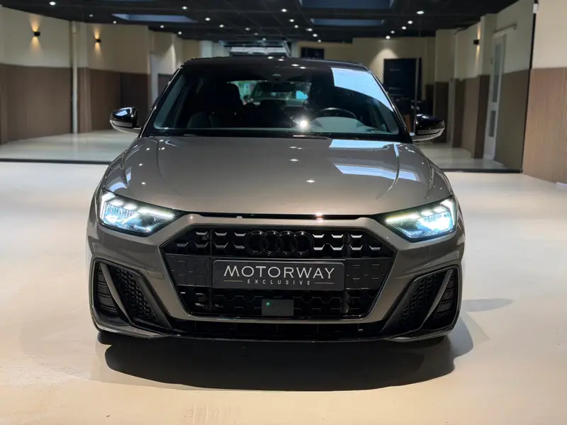 Audi A1 Sportback 30 TFSI S Line edition one|Matrix|Keyless|B&O|Virtual|Sfeer|Carplay| 2019 leasen bij DreamLease: foto 2