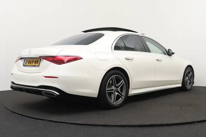 Mercedes-Benz S-Klasse 580e AMG 2023 leasen bij DreamLease: foto 2