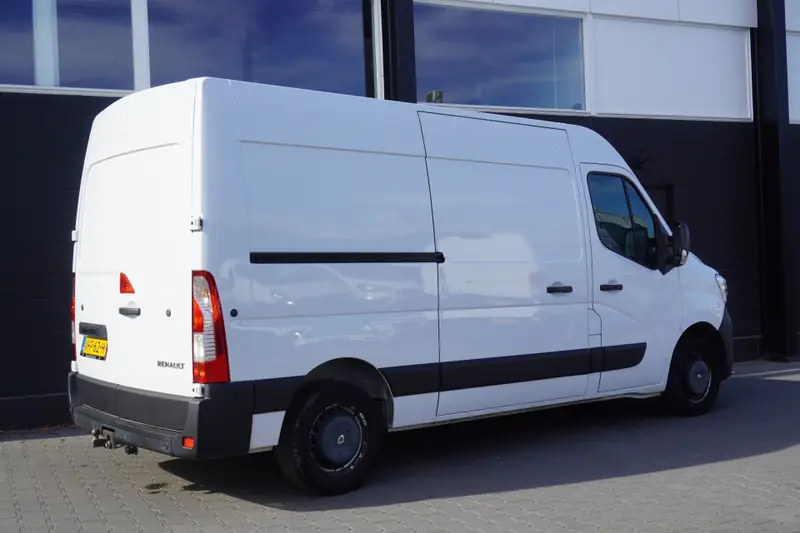 Renault Master 2.3 dCi 150PK L2H2 2020 leasen bij DreamLease: foto 2