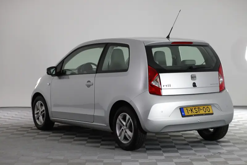 SEAT Mii 1.0 Style Chic 2013 leasen bij DreamLease: foto 2