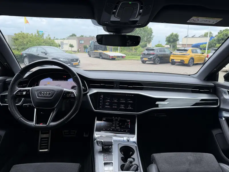 Audi A6 Avant 55 TFSI quattro S edition 2020 leasen bij DreamLease: foto 2