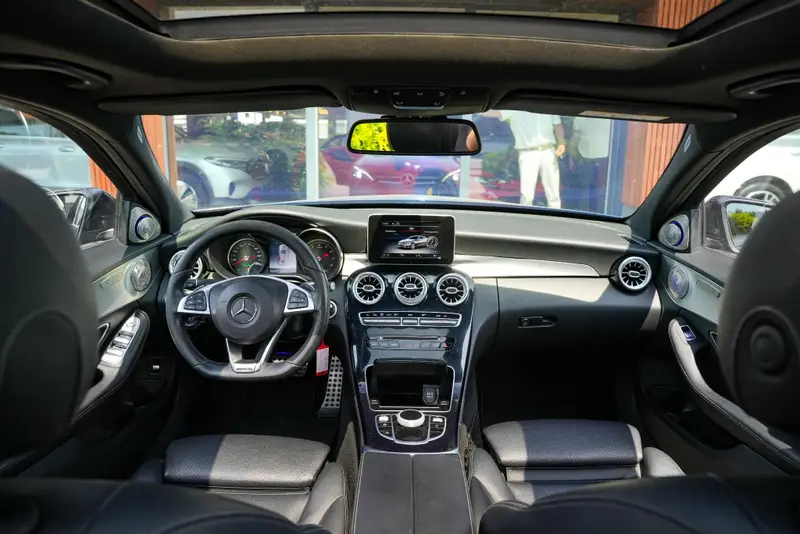 Mercedes-Benz C-Klasse 180 Business Solution AMG 2018 leasen bij DreamLease: foto 2