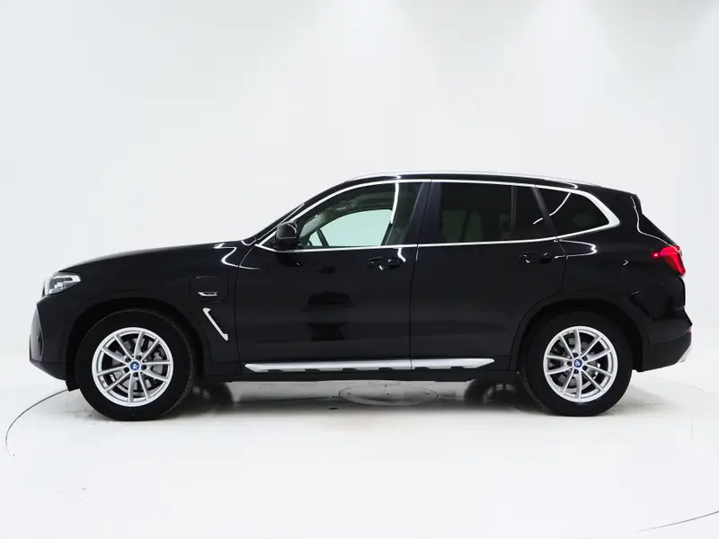 BMW X3 xDrive30e 2021 leasen bij DreamLease: foto 2