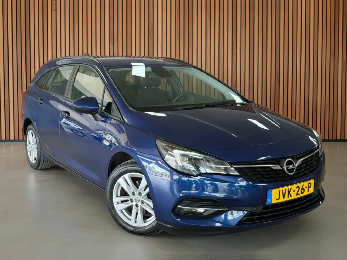Opel Astra Sports Tourer 1.2 Business Elegance | Camera | Navigatie | Cruise: foto 2