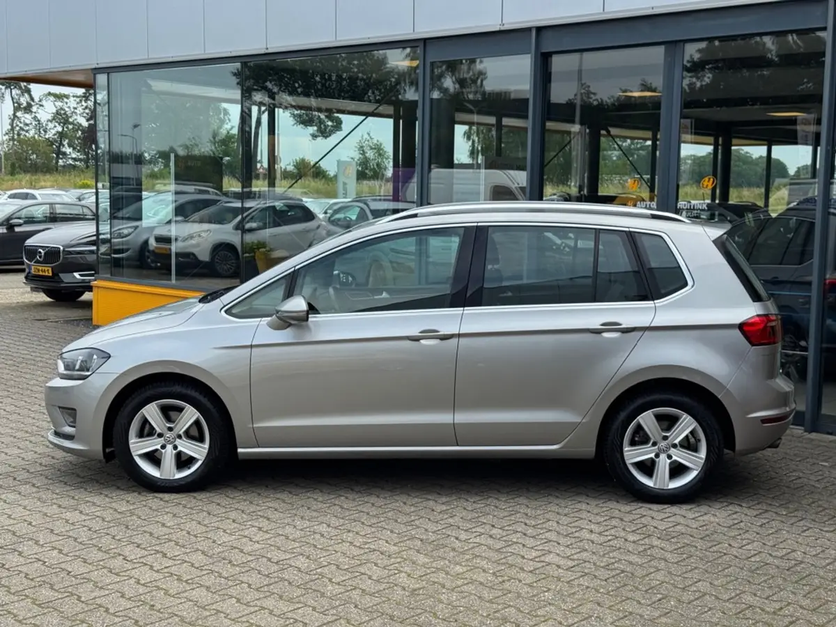 Volkswagen Golf Sportsvan 1.4 TSI Highline - all season - trekhaak wegklapbaar: foto 2