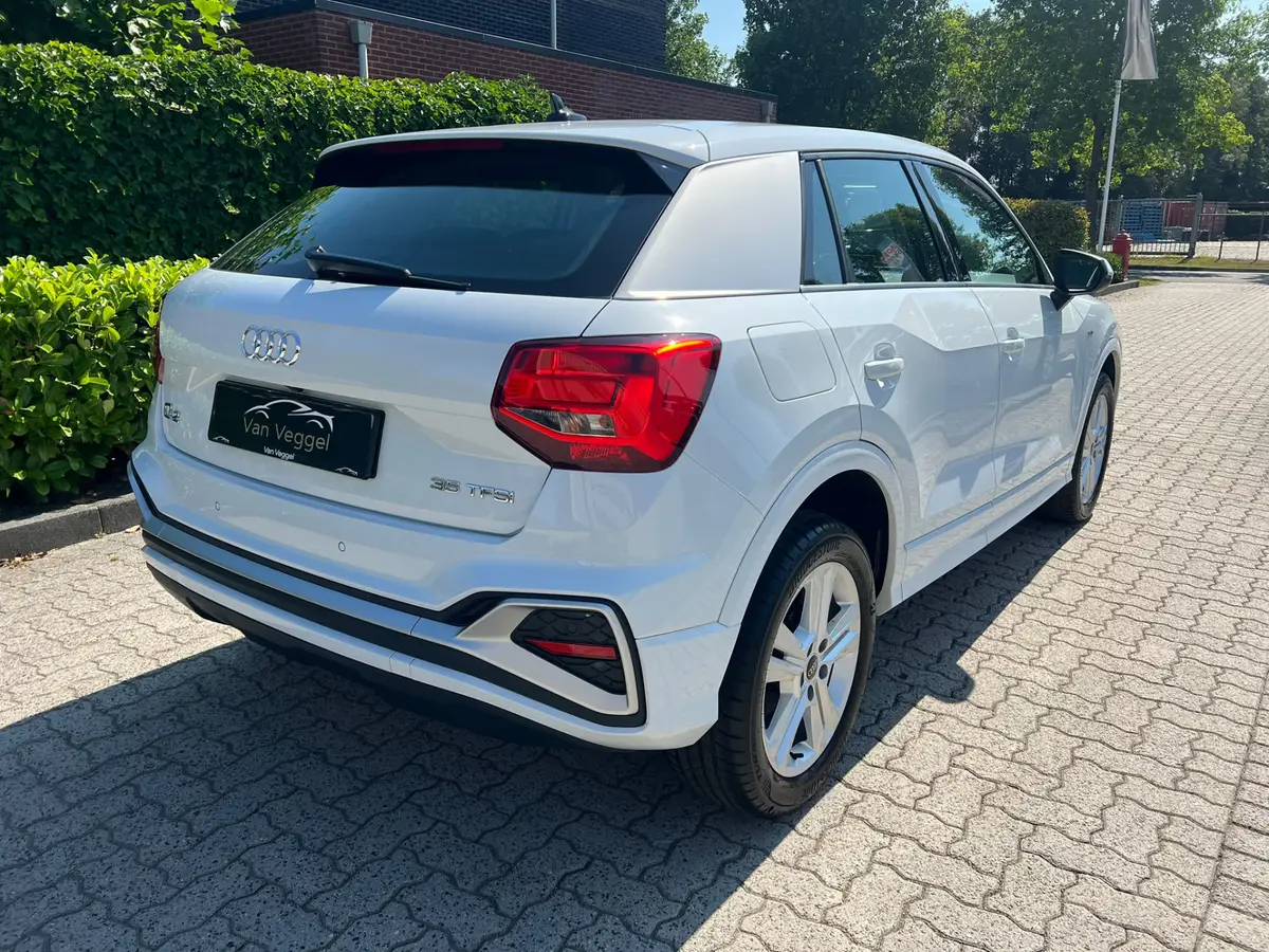 Audi Q2 35 TFSI Sport: foto 26