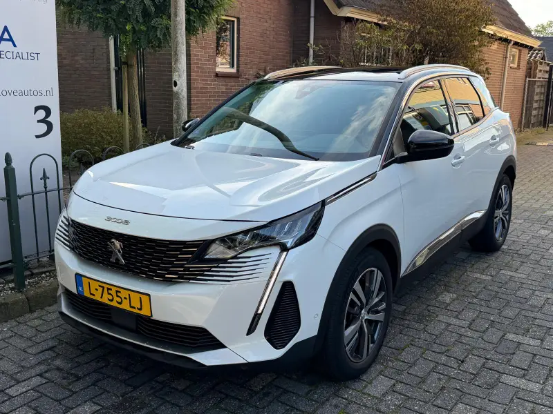 Peugeot 3008 1.2 PureTech Blue Lease Allure 2021 leasen bij DreamLease: foto 2
