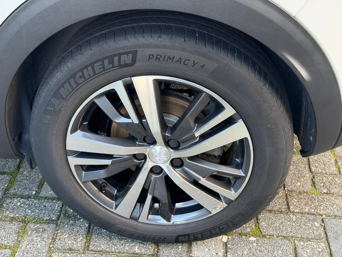 Peugeot 3008 1.2 PureTech Blue Lease Allure: foto 56