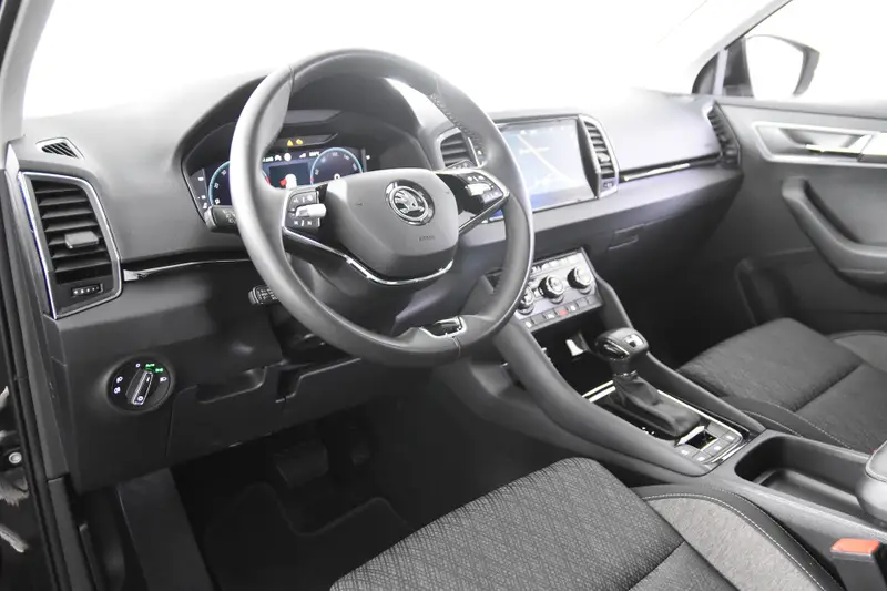 Škoda Karoq 1.5 TSI Selection *1ste Eigenaar*4x Stoelverwarming*Trekhaak* 2024 leasen bij DreamLease: foto 2