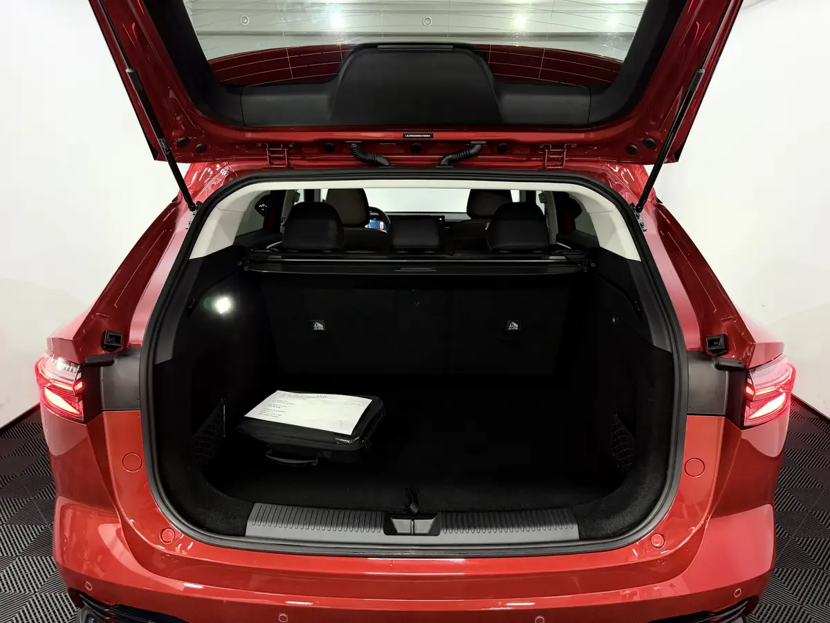 MG EHS 1.5 TGDI Comfort Plug-in: foto 30