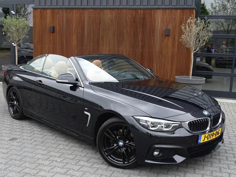 BMW 4 Serie Cabrio 420i 184PK automaat / High Exec. Ed. / M Sport Individual / LED 2020 leasen bij DreamLease: foto 2