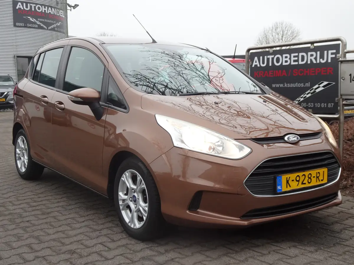 Ford B-MAX 1.0 EcoBoost Titanium: foto 1