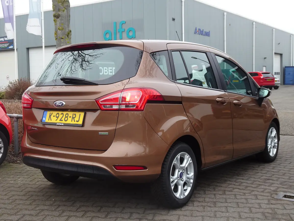 Ford B-MAX 1.0 EcoBoost Titanium: foto 2