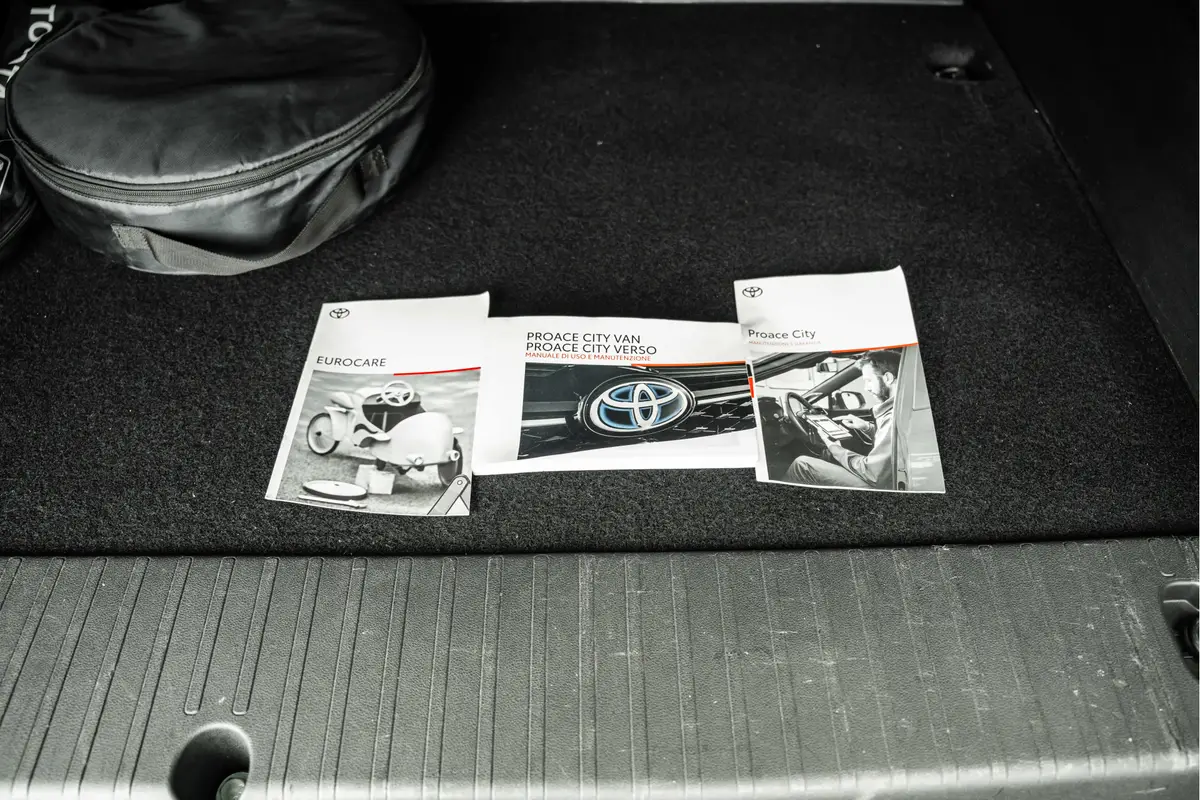 Toyota ProAce Verso | Pano dak | 5-Persoons | Achteruitrijcamera | PDC V+A |: foto 30