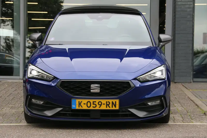 SEAT Leon 1.5 eTSI FR Launch Edition PANO-DAK AUTOMAAT! 2021 leasen bij DreamLease: foto 2