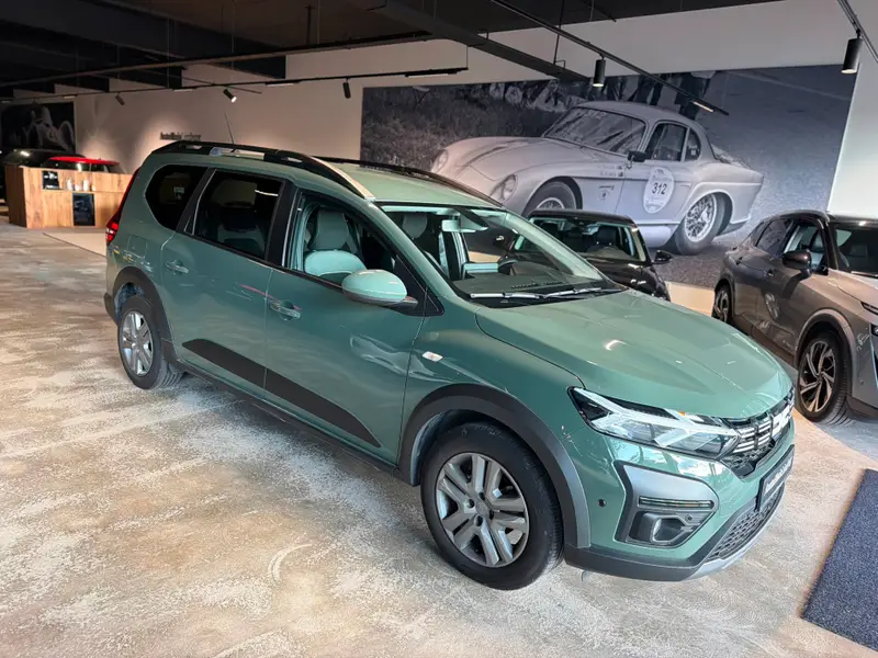 Dacia Jogger 1.0 TCe 110 Extreme|Camera|CarPlay|Navigatie|Trekhaak|1e Eigenaar 2023 leasen bij DreamLease: foto 2
