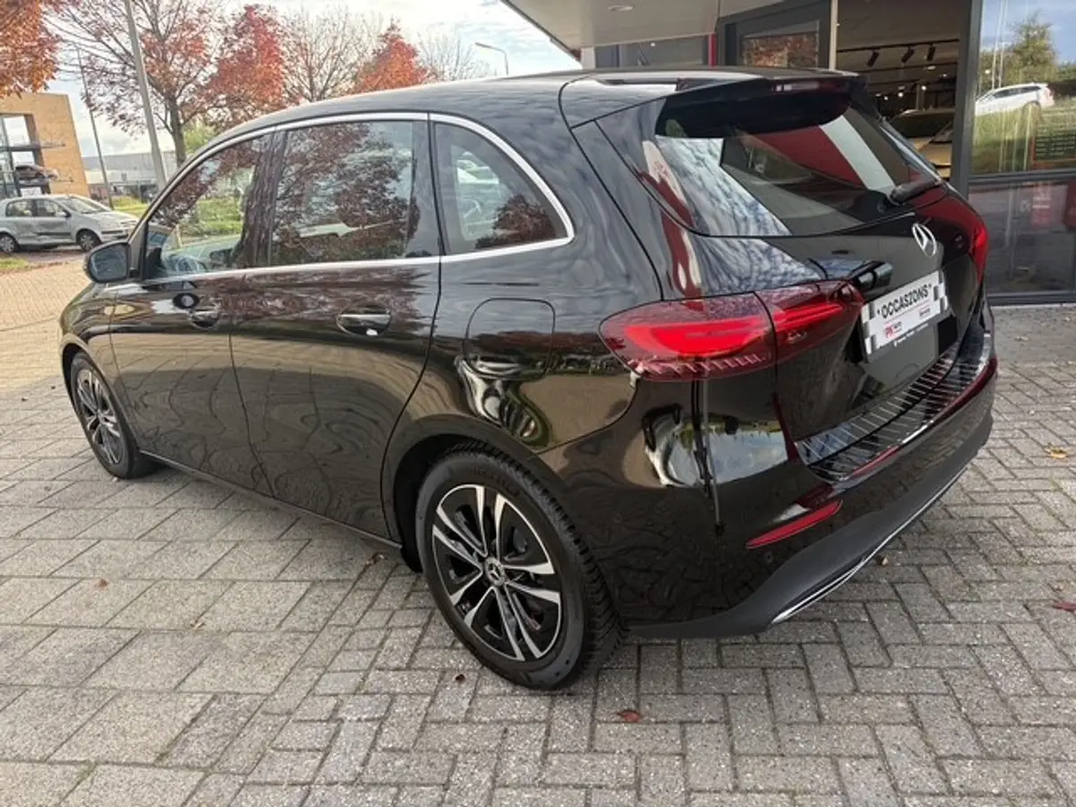 Mercedes-Benz B-Klasse 200 Luxury Line | Navi | Digital Dashbord | Camera | 9316 km: foto 2