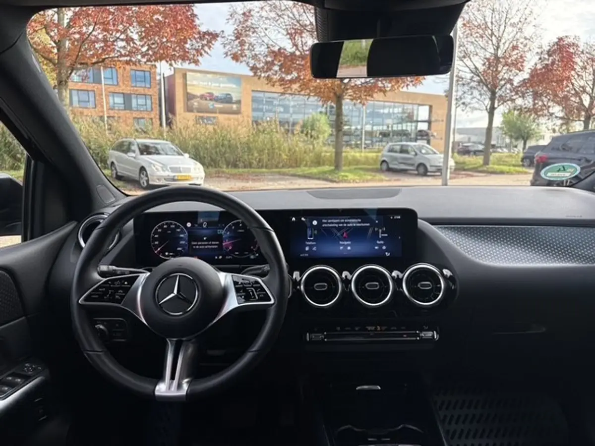 Mercedes-Benz B-Klasse 200 Luxury Line | Navi | Digital Dashbord | Camera | 9316 km: foto 20