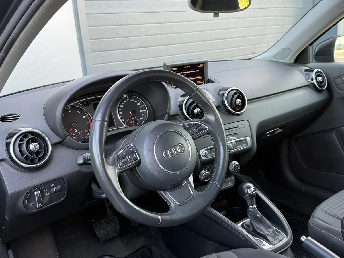 Audi A1 1.4 TFSI Ambition Pro Line Business / Automaat |Navi: foto 2