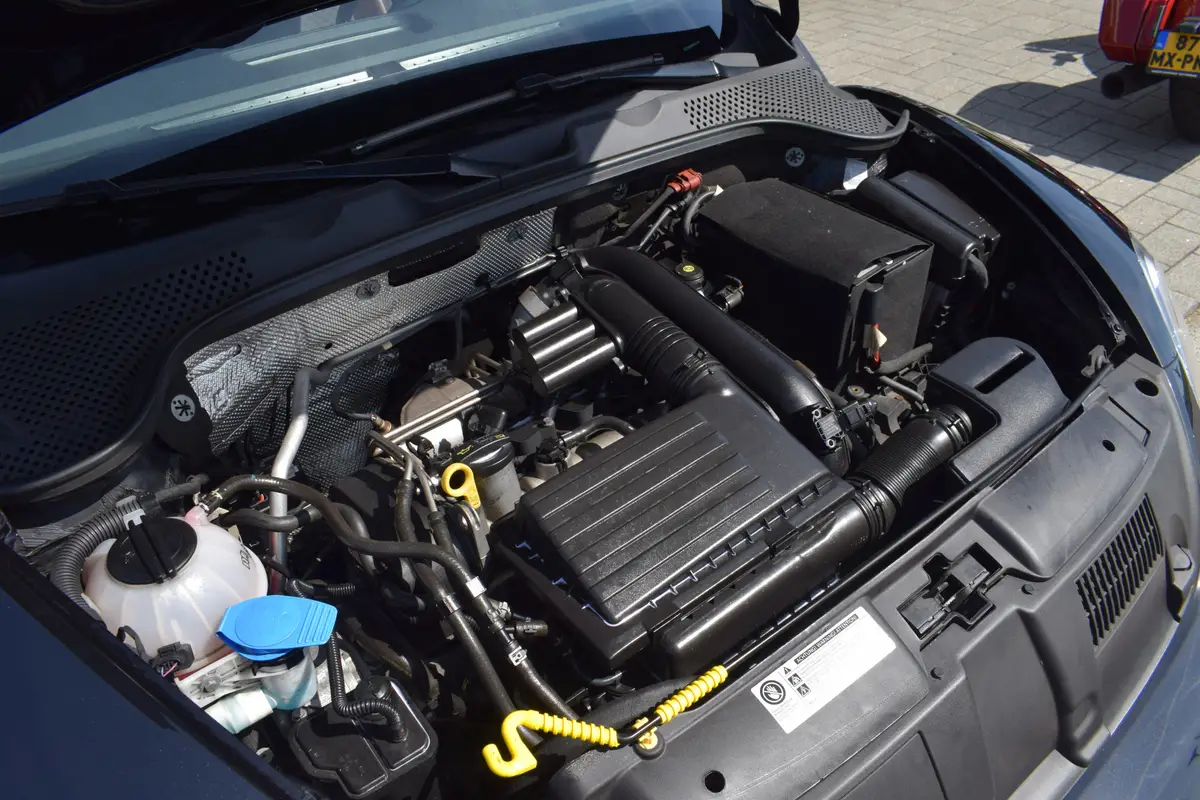 Volkswagen Beetle 1.2 TSI Exclusive Series: foto 29