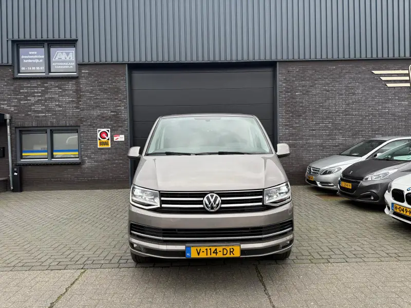Volkswagen Transporter 2.0 TDI L2H1 DC Highline 2017 leasen bij DreamLease: foto 2