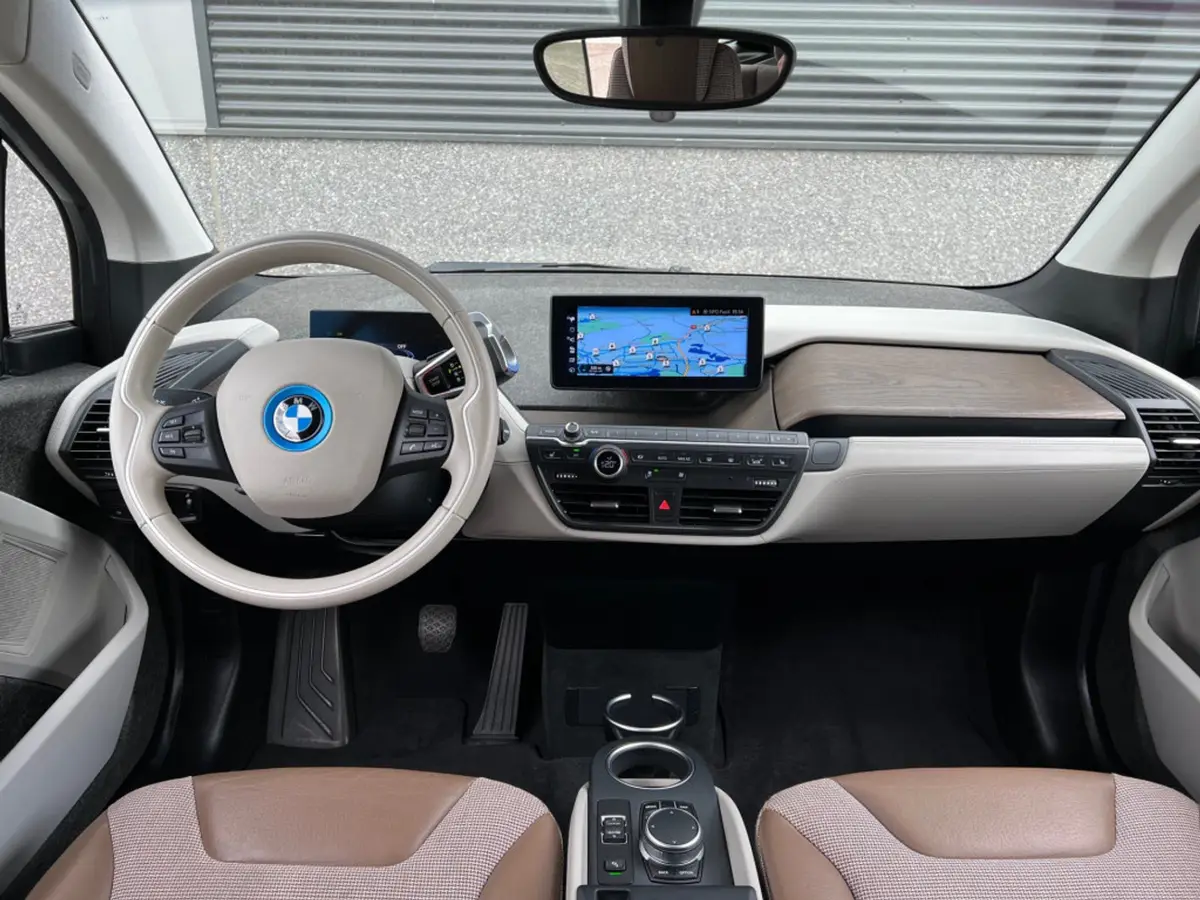 BMW i3 S 184pk Executive 120Ah 42 kWh/*Kashmir silver*/Lodge/Sunroof/Carplay/W-pomp/Camera/3-fase: foto 2