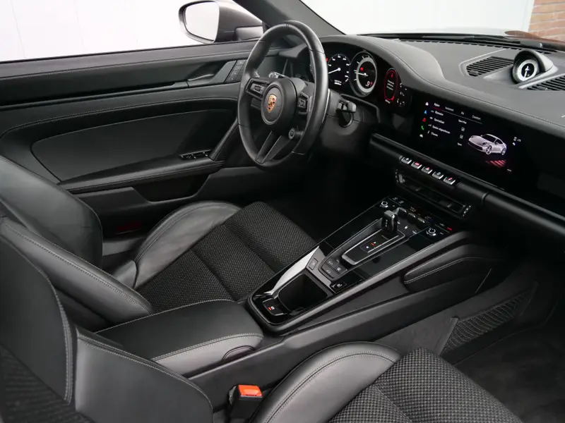 Porsche 911 3.0 Carrera T 385 Pk PDK 2023 leasen bij DreamLease: foto 2