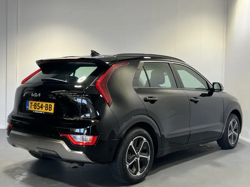 Kia Niro 1.6 GDi Hybrid DynamicLine 2023 leasen bij DreamLease: foto 2